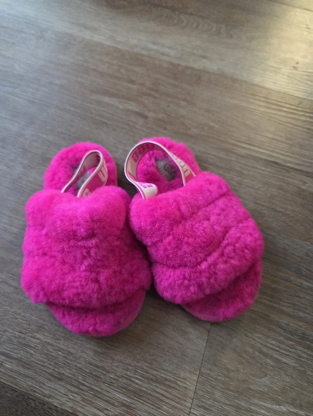 Ugg Girls Toddler Baby Fuzzy Hot Pink Slide Slippers size 9